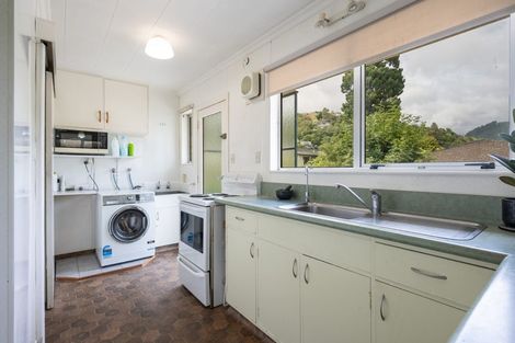 Photo of property in 125a Tasman Street, Nelson, 7010