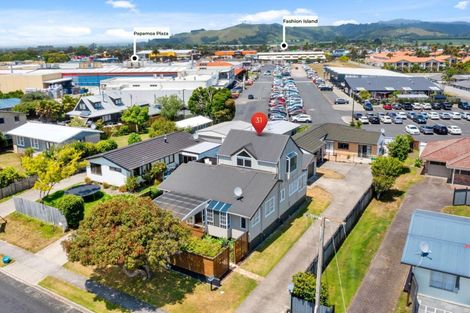 Photo of property in 31 Percy Road, Papamoa Beach, Papamoa, 3118