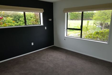 Photo of property in 90 Gladstone Road, Woodend, 7610