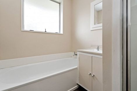 Photo of property in 34b Prestons Road, Redwood, Christchurch, 8051