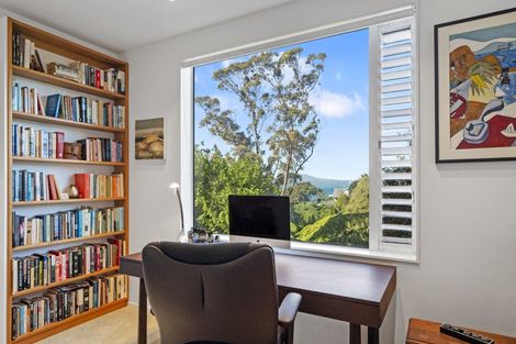 Photo of property in 39 Eastcliffe Road, Castor Bay, Auckland, 0620
