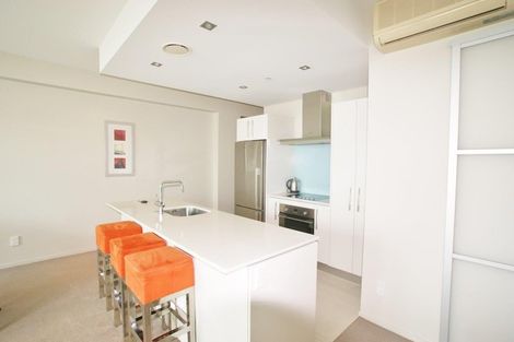 Photo of property in 33/8 Maunganui Road, Mount Maunganui, 3116