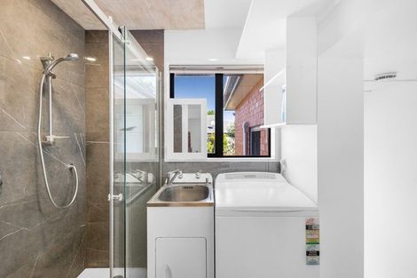 Photo of property in 10 Evatt Street, Bryndwr, Christchurch, 8053