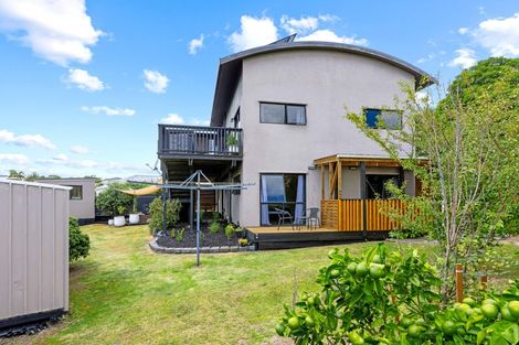 Photo of property in 9 Gerontius Lane, Snells Beach, 0920