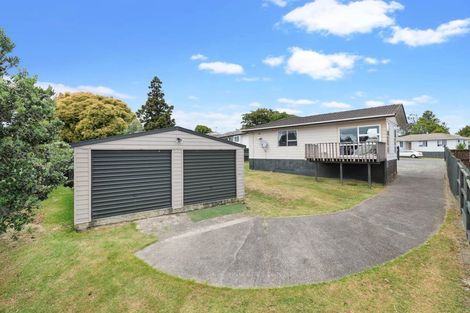 Photo of property in 14 Yearsley Place, Manurewa, Auckland, 2102
