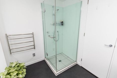 Photo of property in Portal Apartments, 5d/42 Cable Street, Te Aro, Wellington, 6011