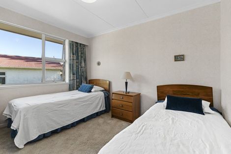 Photo of property in 20 Alberta Road, Glen Avon, New Plymouth, 4312