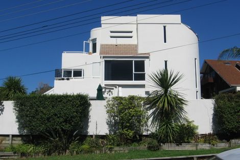 Photo of property in 507 Beach Road, Murrays Bay, Auckland, 0630