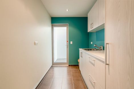 Photo of property in 6 Yelverton Place, Huntsbury, Christchurch, 8022