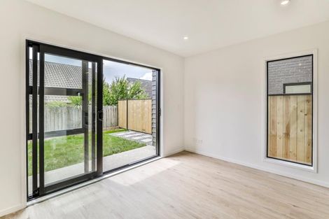Photo of property in 150b Mcleod Road, Te Atatu South, Auckland, 0610