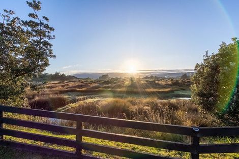 Photo of property in 2 Otaihanga Road, Paraparaumu Beach, Paraparaumu, 5032