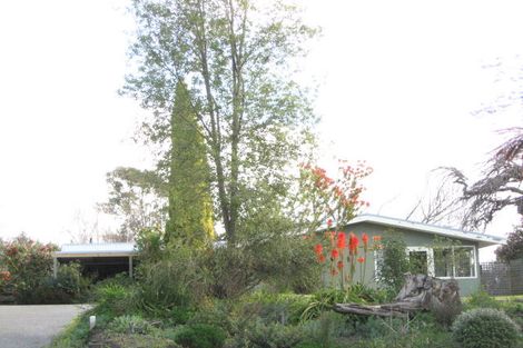 Photo of property in 8b Selwyn Road, Havelock North, 4130