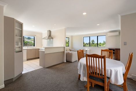 Photo of property in 3 Oteki Park Drive, Welcome Bay, Tauranga, 3112