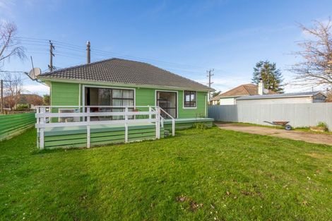 Photo of property in 5 Bennett Street, Waipawa, 4210