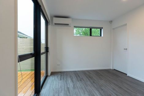 Photo of property in 57b Neil Avenue, Te Atatu Peninsula, Auckland, 0610
