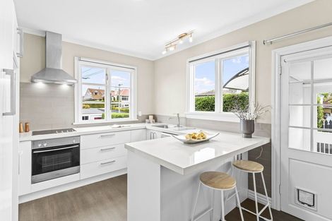 Photo of property in 207 Elgin Road, Balaclava, Dunedin, 9011
