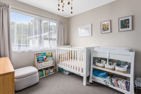 Photo of property in 44 Omapere Street, Whitby, Porirua, 5024