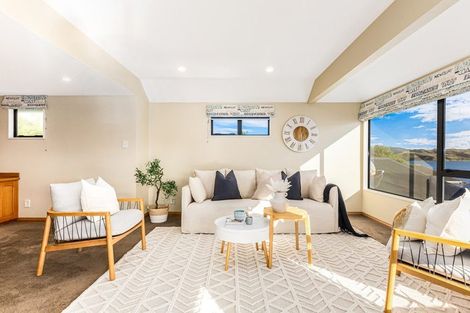 Photo of property in 24 Sunset Parade, Plimmerton, Porirua, 5026