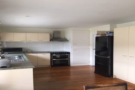 Photo of property in 300 Pakuranga Road, Pakuranga Heights, Auckland, 2010