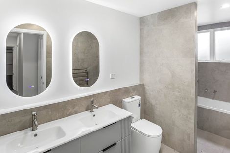 Photo of property in 10 Yellow Pear Lane, Karaka, 2578