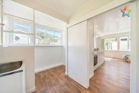 Photo of property in 101 Wilkie Crescent, Naenae, Lower Hutt, 5011