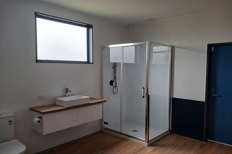 Photo of property in 51 Parnell Heights Drive, Kelvin Grove, Palmerston North, 4414