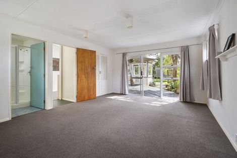 Photo of property in 393 Aokautere Drive, Aokautere, Palmerston North, 4471