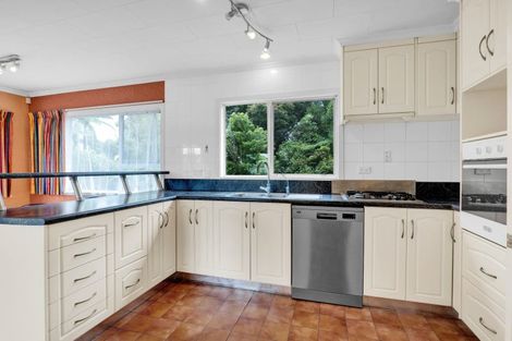 Photo of property in 29 Montjoy Street, Stratford, 4332