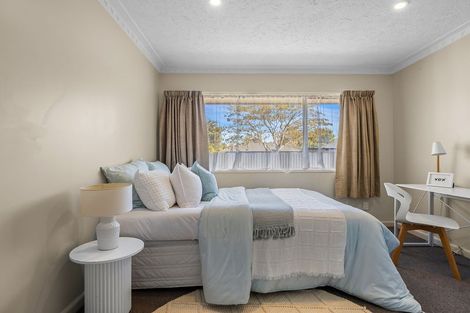 Photo of property in 21 Munro Street, Redwood, Christchurch, 8051