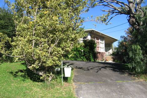 Photo of property in 5 Marie Crescent, Te Atatu South, Auckland, 0610