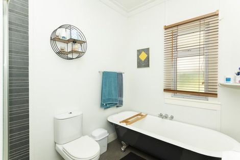 Photo of property in 215 Ormond Road, Mangapapa, Gisborne, 4010