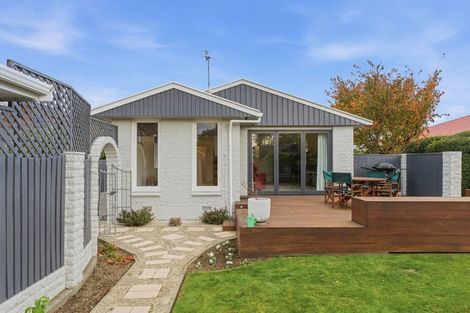 Photo of property in 72 Merrin Street, Avonhead, Christchurch, 8042