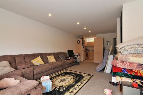 Photo of property in 7u4 Handyside Street, Tawa, Wellington, 5028