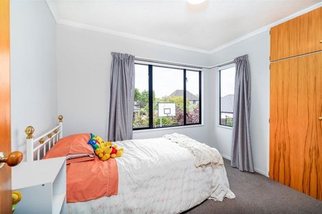 Photo of property in 7 Buscot Gate, Avonhead, Christchurch, 8042