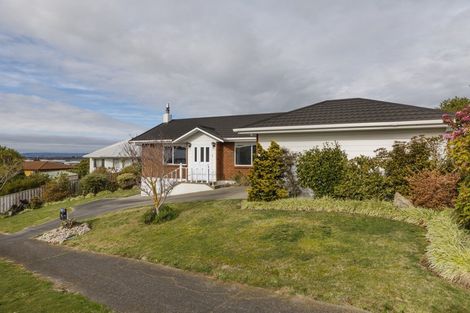 Photo of property in 10 Sunrise Heights, Feilding, 4702