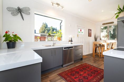 Photo of property in 5 Moeller Street, Taradale, Napier, 4112