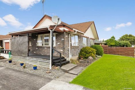 Photo of property in 22 Norfolk Rise, Waiuku, 2123