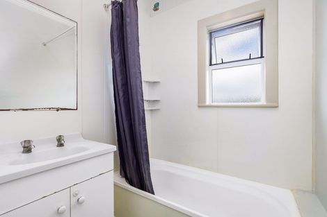 Photo of property in 70 Cartwright Road, Onerahi, Whangarei, 0110