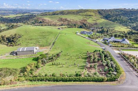 Photo of property in 401 Peach Hill Road, Ramarama, Drury, 2579