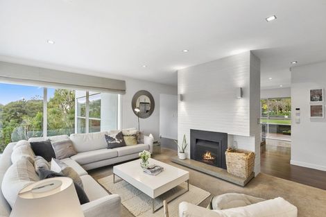 Photo of property in 32 Torwood Road, Khandallah, Wellington, 6035