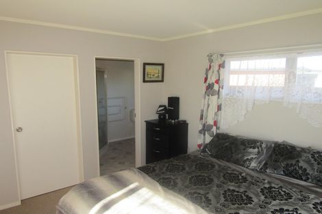 Photo of property in 19 Edgewater Grove, Whakatane, 3120