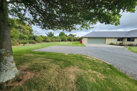 Photo of property in 28 Waipuna Grove, Levin, 5571