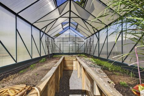 Photo of property in 41 Takiroa Street, Urenui, 4375