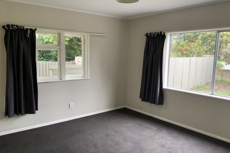 Photo of property in 100 Main Road, Waikanae, 5036