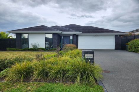 Photo of property in 3 Floyd Road, Riverhead, 0820