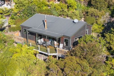 Photo of property in 29 Manuka Drive, Ngakuta Bay, Picton, 7281