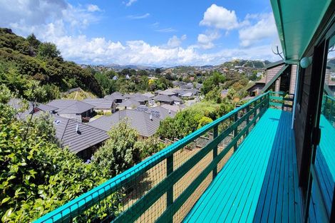 Photo of property in 5 Shackle Lane, Whitby, Porirua, 5024