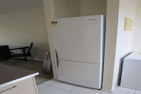 Photo of property in 3/25 Opito Way, East Tamaki, Auckland, 2013
