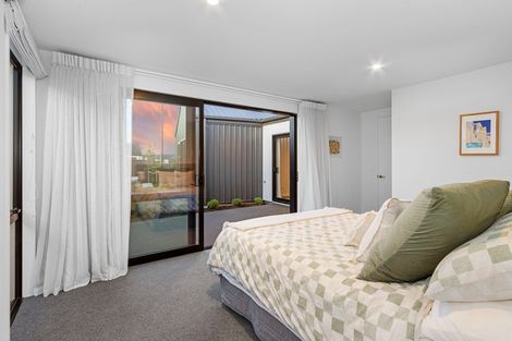 Photo of property in 7 Peak Lane, Halswell, Christchurch, 8025
