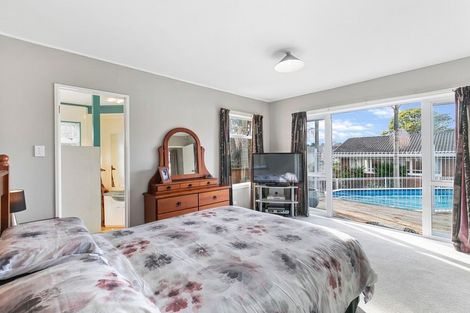 Photo of property in 9 Halcyon Place, Papatoetoe, Auckland, 2025